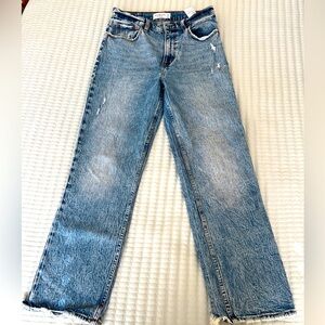 Abercrombie & Fitch Ultra High Rise 90s Straight Jean